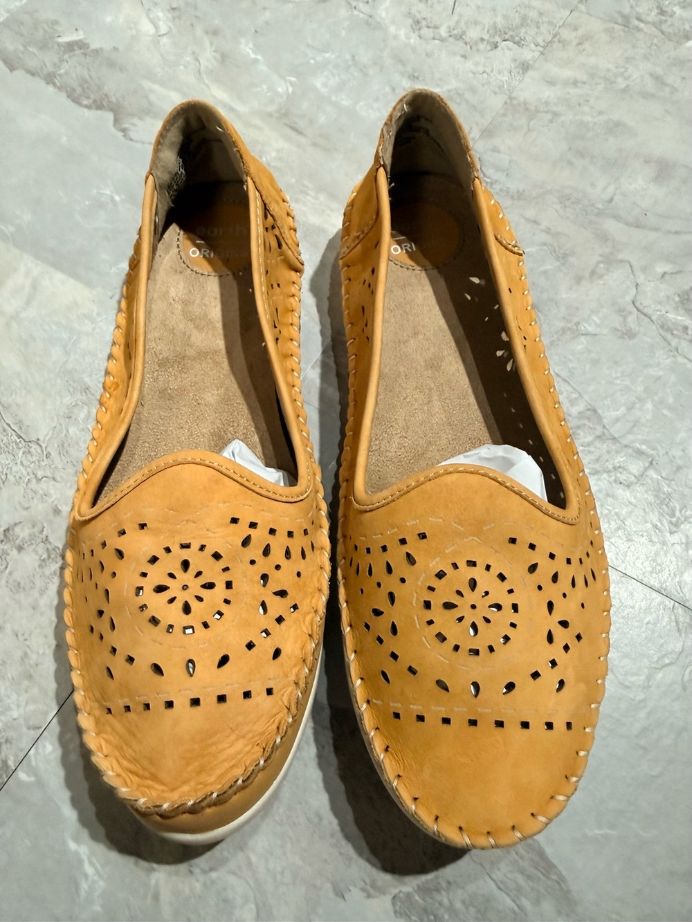 Earth Origins Lark Lindsey Perforated Leather Slip-On Flat Moccasin Amber Yellow